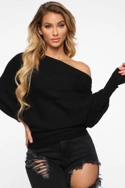 Fashion Nova Karly Sweater - Black Pullovers