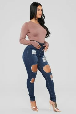 Fashion Nova Doesn't Matter To Me Sweater - Mauve Pullovers