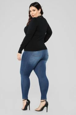 Fashion Nova Doesn't Matter To Me Sweater - Black Pullovers