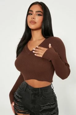Fashion Nova Sheila Ribbed Crop Sweater - Chocolate Pullovers