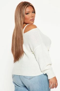 Fashion Nova Fall Fave Twist Sweater - Ivory