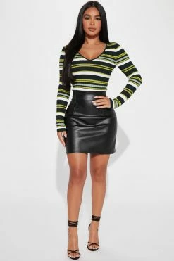 Outlet 💯 Fashion Nova Kallan Knit Striped Sweater Top - Green/combo Pullovers 🥰 5 Fashion Nova Kallan Knit Striped Sweater Top - Green/combo Pullovers