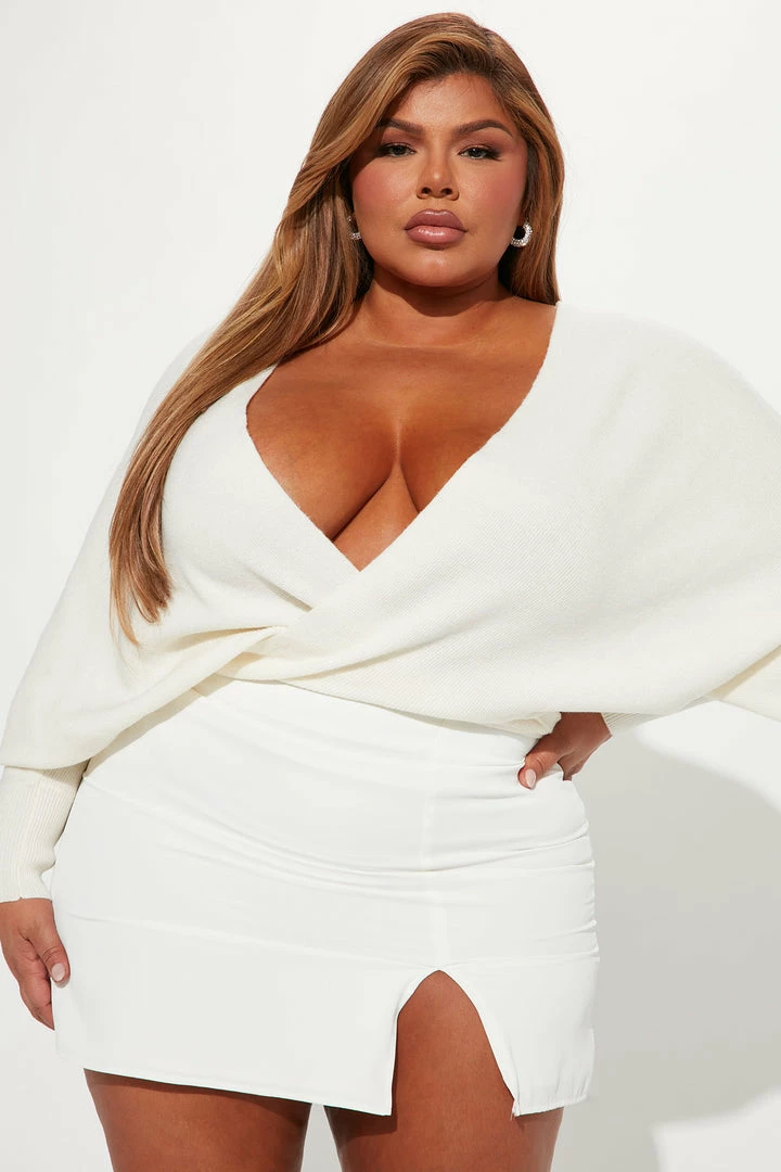 Fashion Nova Love Craze Cropped Sweater - Cream Cardigans