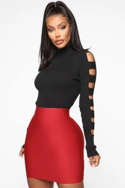 Fashion Nova Never Out Of Style Ribbed Sweater - Black Pullovers