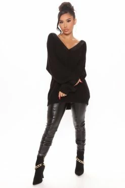 Fashion Nova Heather Oversized Pullover Tunic - Black Pullovers