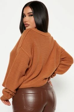 Fashion Nova By Your Side Sweater - Brown Pullovers