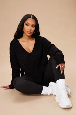 Fashion Nova Falls Favorite Girl Sweater II - Black Pullovers