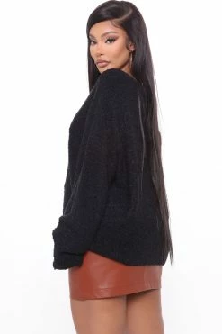 Fashion Nova Pullovers Day Dreaming Of You Sweater - Black