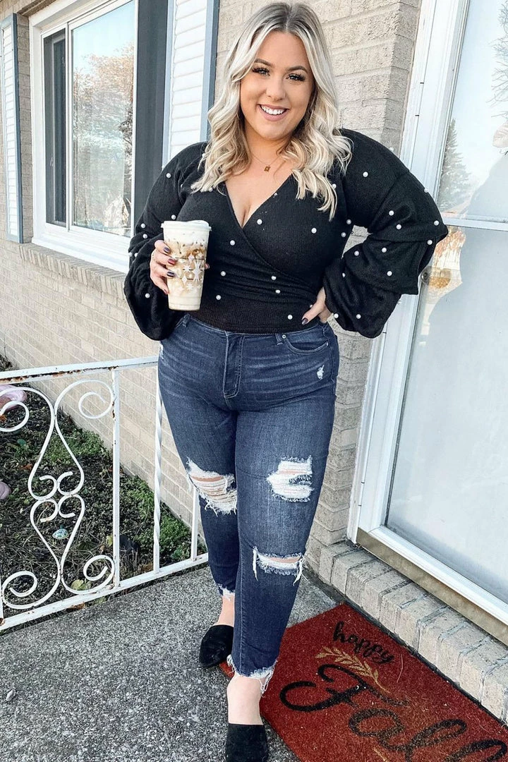 Budget 𧨠Fashion Nova Sassy But Classy Sweater - Black π 7 Fashion Nova Sassy But Classy Sweater - Black